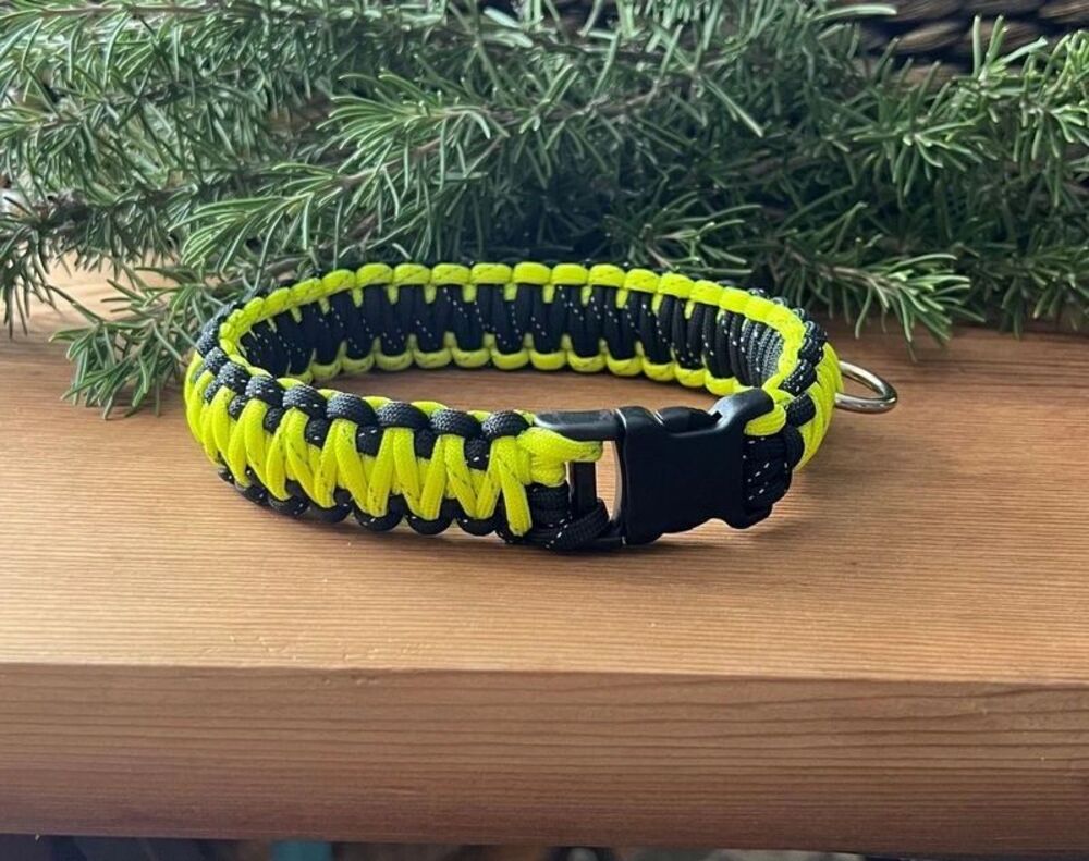 Fits 12.5 in. Neck Size, Handmade Quick Release Paracord Dog Collar